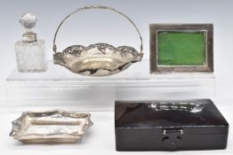 Hallmarked silver pin dish, length 10cm, weight 47g, white metal swing handled basket marked 800,