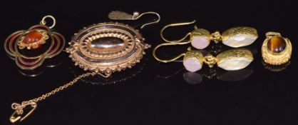 Victorian 9ct gold brooch (5.1g), silver gilt pendant set with tiger's eye, pair of gilt earrings,