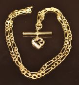 A 9k gold necklace with T bar and heart pendant, 44cm long, 4.3g