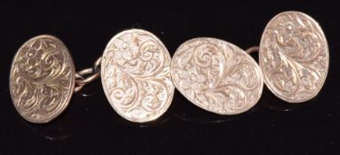 A pair of 9ct rose gold cufflinks with engraved decoration, Chester 1904, 6.1g