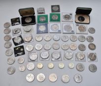 A collection of UK modern crowns to include Commonwealth Games etc