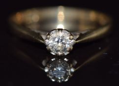 A 9ct gold ring set with a round cut diamond of approximately 0.25ct, 2.1g, size N