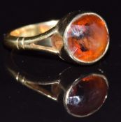 A 9ct gold ring set with a citrine, 4.4g, size O