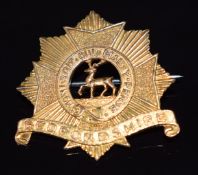 A 9ct gold Bedfordshire sweetheart brooch, 4.7g, 2.5cm