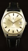 Omega gentleman's wristwatch with date aperture, luminous hands, two-tone baton markers, silver