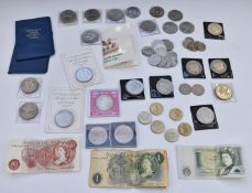 Modern commemorative and collectable coins etc