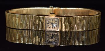 Jean Renet 18ct gold ladies watch made up of snake links and indented textured design, 60.4g