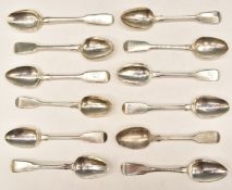 Twelve Georgian and later hallmarked silver Fiddle pattern teaspoons, length of longest 14.5cm,