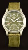 Seiko 5 military style gentleman’s automatic wristwatch ref. 7S26-02J0 with day and date aperture,