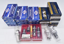 A collection of Lee re-loading dies including .308, .303, .44 Magnum and .44 Spl together with a