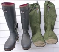 Pair of Toggi gents size 43 wellington boots and a pair of Berghaus Yeti gaiters, both size 9