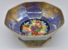 Minton lustre octagonal pedestal bowl decorated with fruit, diameter 26cm, H7cm