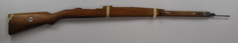 Mauser Gewehr G98 type Brazilian 1908 bolt-action rifle stock stamped 'B' and '7994' with steel butt
