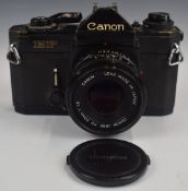 Canon EF 35mm SLR camera with 50m 1:1.8 lens