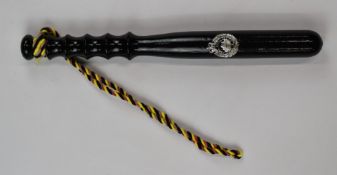 Royal Hong Kong police presentation truncheon, L36cm