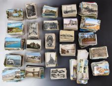 Approximately 5000 mid to late 20thC postcards, mostly topographical