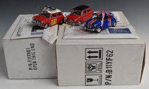 Three Franklin Mint diecast model vehicles comprising 1967 Morris Mini Cooper 