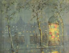 R L Hutton watercolour Parisian street scene, signed and dated 10 lower left, 22.5 x 28cm, in ornate