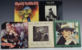 Approximately 160 singles mostly 1970s and including coloured vinyl and picture discs