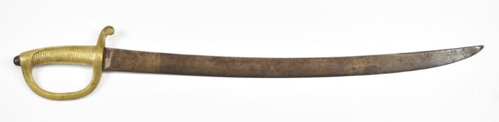 Continental short sword/cutlass with brass hilt and 50cm curved blade. PLEASE NOTE ALL BLADED