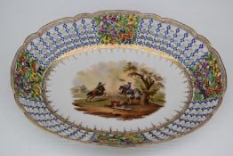 Dresden reticulated oval dish decorated with mounted soldiers fighting, W28 x D21 x H5cm