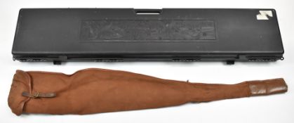 Two shotgun or rifle carry cases comprising a hard flight case (122x26x11cm) and a canvas and