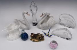 Ceramic and glass collectables including Lladro and Royal Doulton bird figures, Border Fine Arts