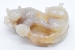 Chinese 19thC carving in the form of two animals, 4.5cm long