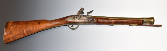 Steele of London flintlock blunderbuss with named and engraved lock, line engraved hammer,
