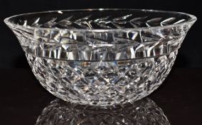 Waterford Crystal Glandore pattern cut glass bowl, 23.5cm in diameter, in original box