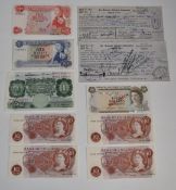 A collection of GB and foreign banknotes comprising a set of 1967 10 shilling banknotes Fforde unc