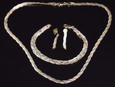 A suite of 9ct gold tricoloured jewellery comprising bracelet, necklace and earrings, 11.2g