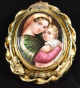 Victorian pinchbeck brooch set with a painted miniature, 5.5 x 6cm