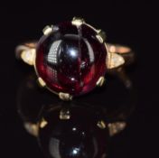 Victorian ring set with garnet cabochon and rose cut diamonds, 5.7g, size Q