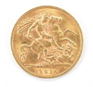 George V 1914 gold half sovereign
