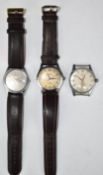 Three gentleman's wristwatches comprising Seiko 5 automatic ref. 8123-6330, Elco and Technos,
