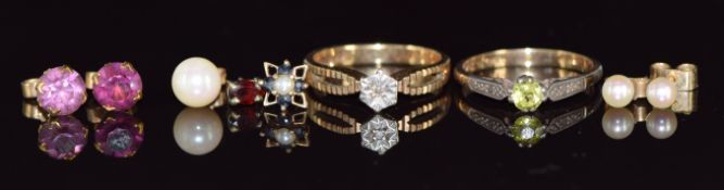 A pair of 9ct gold earrings, other earrings, a 9ct gold ring set with a diamond  (2.5g) and a 9ct