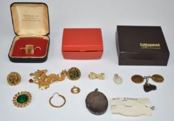 A collection of jewellery including dragon brooch, 9ct gold pendant, 14k gold pendant, silver