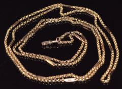 Victorian 9ct gold guard chain made up of oval faceted and elongated links, 27.6g