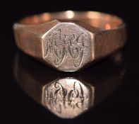 A c1920 9ct rose gold signet ring with octagonal face, 3g, size K/L
