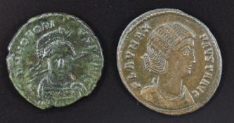 Roman Imperial coin of Fausta Arelate mint, 325-6AD facing reverse, GVF, together with an Honorius