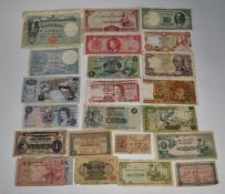 A collection of world banknotes including 1918 Egypt 5 piastres issue signed Yousef Wahba, 1943 King