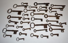 Quantity of 19thC and later keys, longest 13.5cm