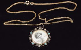 Edwardian 9ct gold pendant/ locket set with turquoise and seed pearls to the border, on 9ct gold