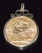 A 1912 gold full sovereign in 9ct gold pendant mount, 9.3g