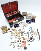 A collection of costume jewellery including vintage brooches, cameo brooch, cufflinks, silver gilt