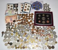 Royal Mint 2002 deluxe coin set together with further sets, sundry UK coinage including silver