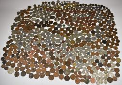 An amateur collection of coins, largely UK, includes silver content, modern crowns etc together with