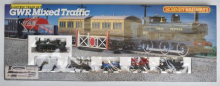 Hornby 00 gauge GWR Mixed Traffic model railway train set, R694, in original box.