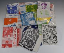 Fanzines / Flexis - A collection of fanzines and flexi discs including Are You Scared To Get